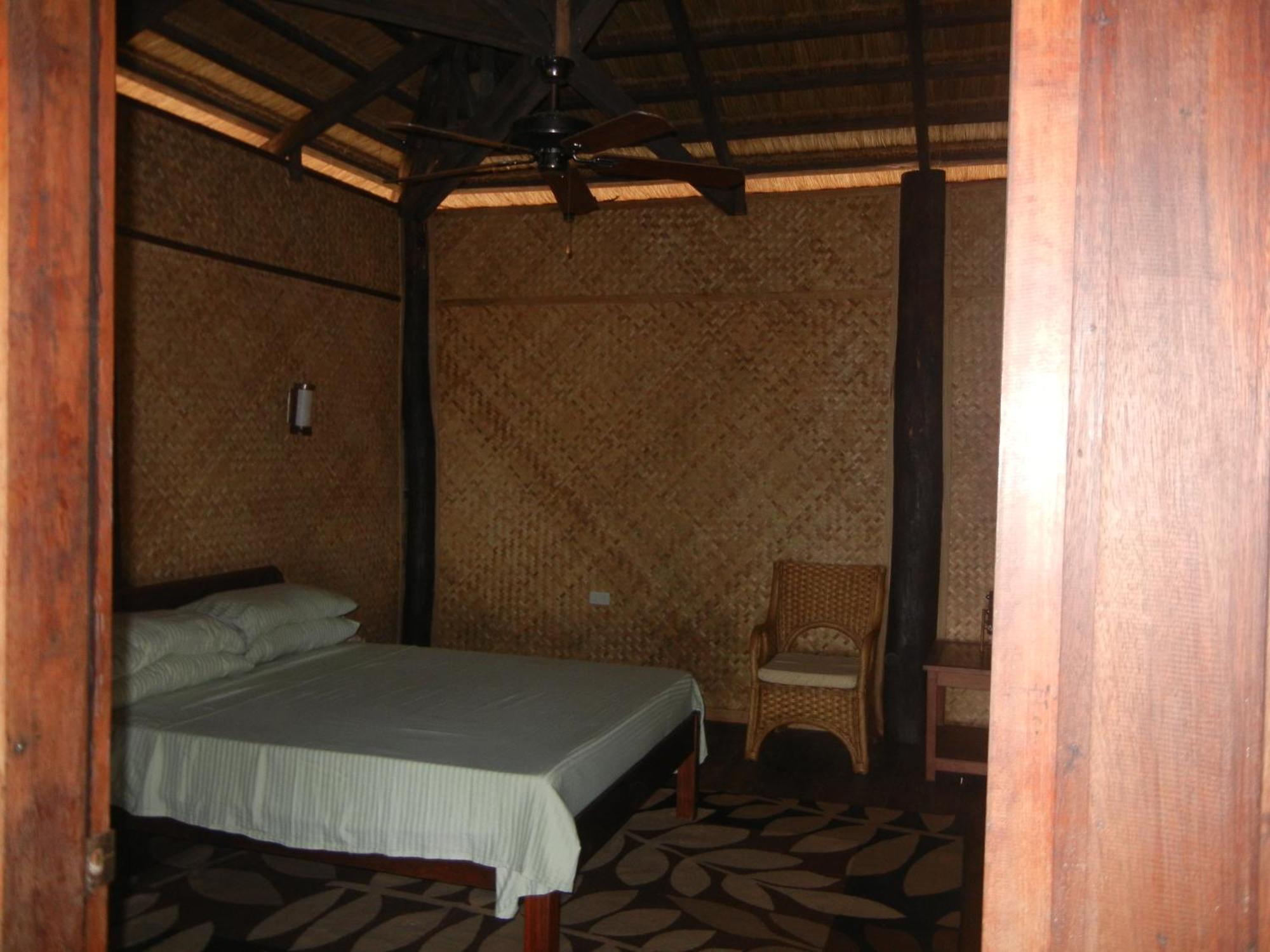 Playa Encantada Beach Resort El Nido Phòng bức ảnh